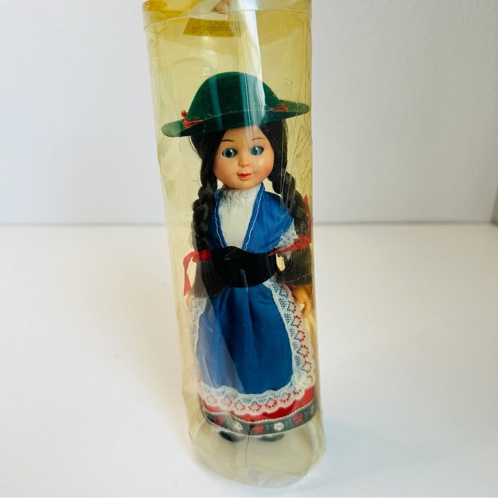 German 8 In Traditional Dressed Blinky‎ Eye Doll IOP